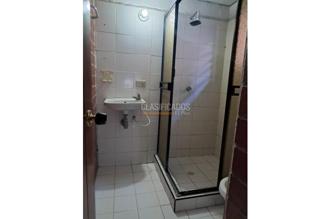 Casas, Alquiler, Compartir - $700.000