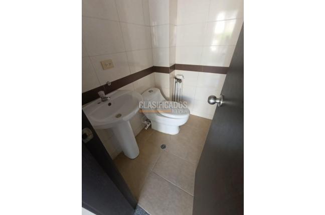 Locales y Bodegas, Alquiler, El Bosque - $1.700.000