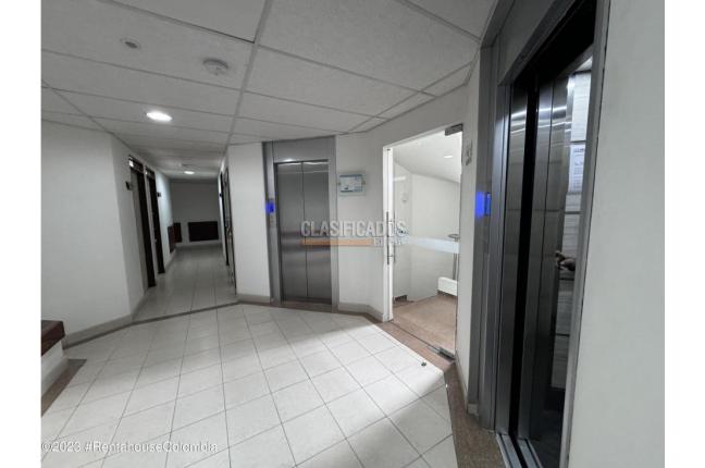 Oficinas y Consultorios, Venta en Bogotá