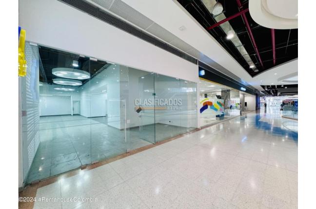 Locales y Bodegas, Venta, Bogotá - $2.000.000.000