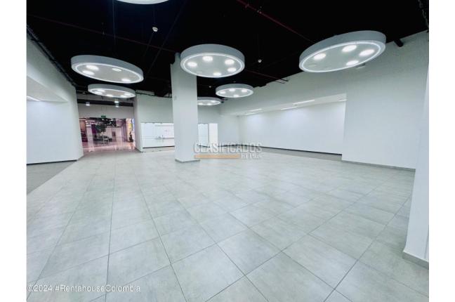 Locales y Bodegas, Alquiler, Bogotá - $16.000.000