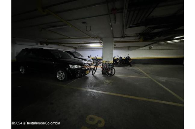 Locales y Bodegas, Venta, Bogotá - $2.100.000.000