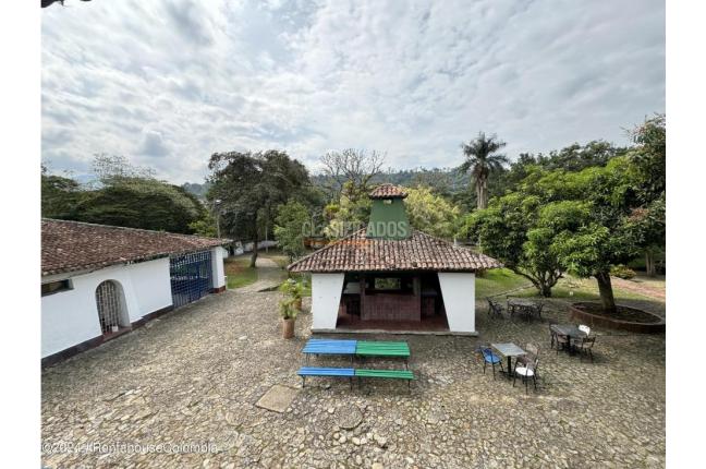 Lotes, Venta, Silvania - $15.240.000.000