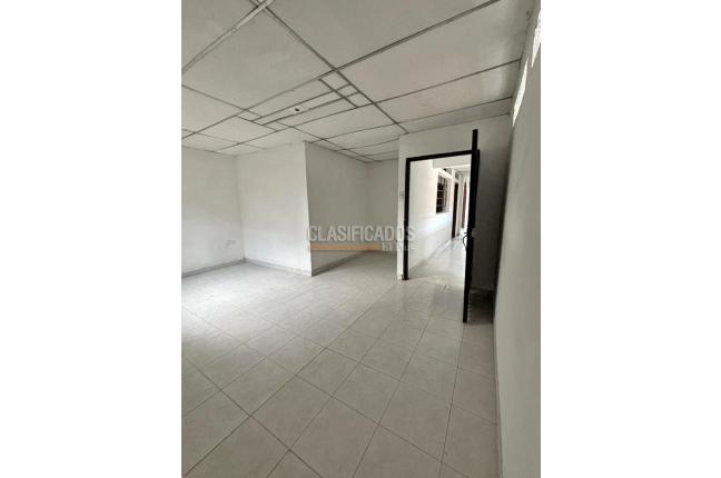 Casas, Alquiler, Acacias - $900.000