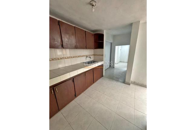 Casas, Alquiler, Acacias - $900.000