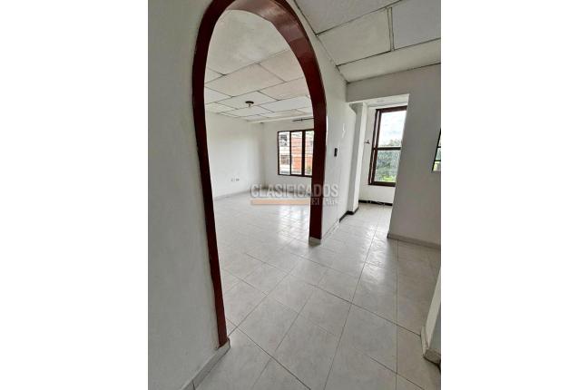 Casas, Alquiler, Acacias - $900.000