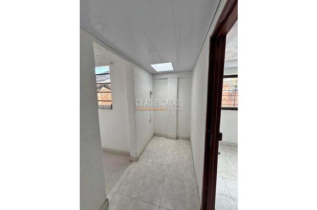 Casas, Alquiler, Acacias - $900.000