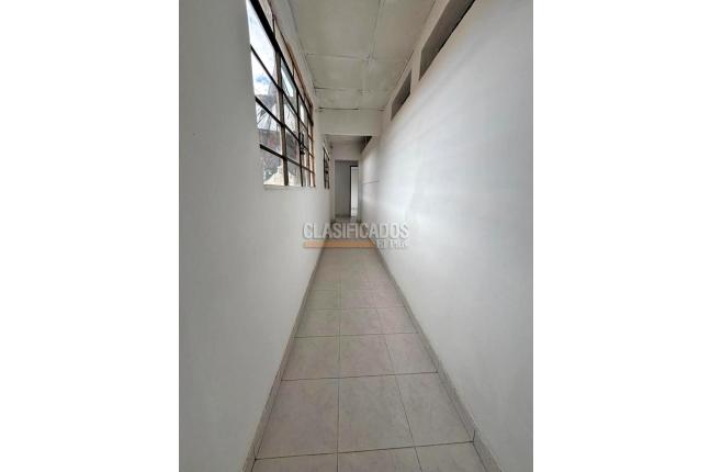 Casas, Alquiler, Acacias - $900.000