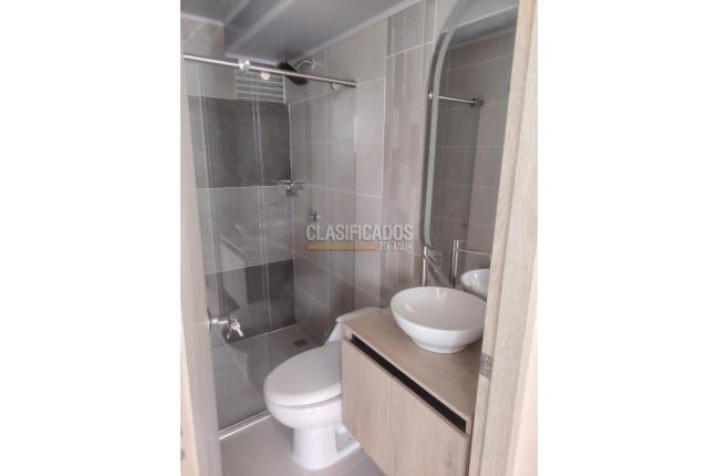 Apartamentos, Alquiler, La Hacienda - $1.400.000