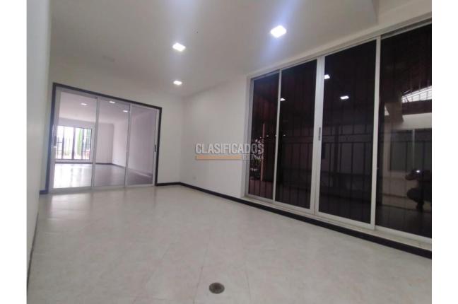 Casas, Alquiler, Ciudadela Pasoancho - $4.500.000