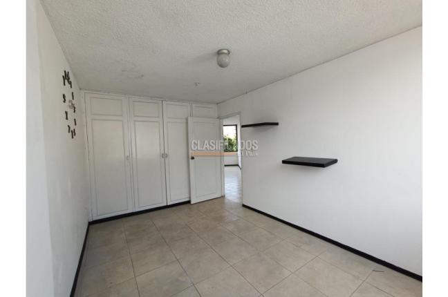 Apartamentos, Alquiler, Granada - $2.700.000