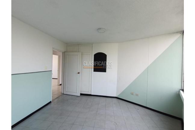 Apartamentos, Alquiler, Granada - $2.700.000