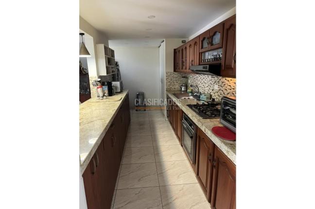 Apartamentos, Venta, El Bosque - $400.000.000