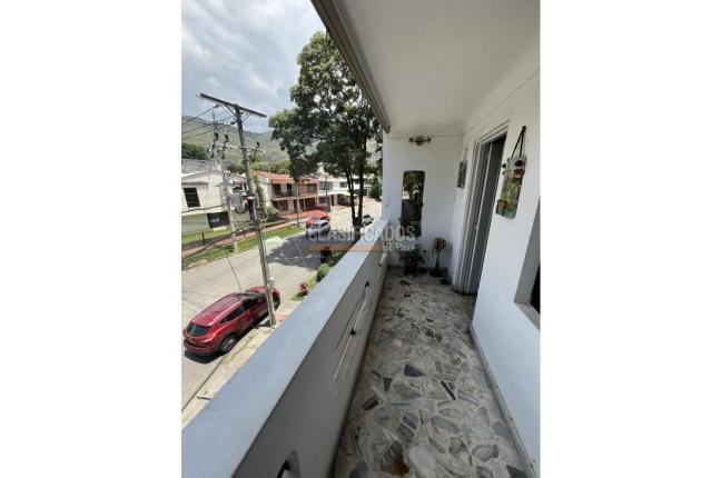 Apartamentos, Venta, El Bosque - $400.000.000