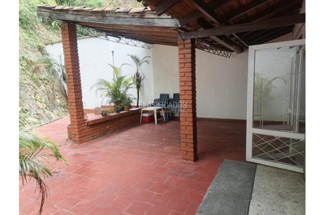 Casas, Alquiler, Normandía - $5.900.000
