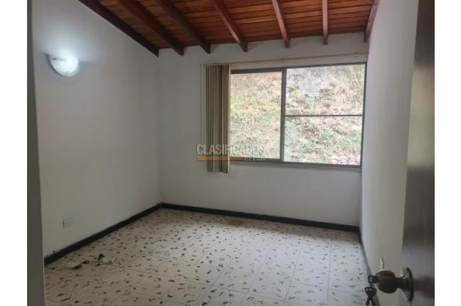 Casas, Alquiler, Normandía - $5.900.000