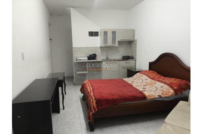 Apartaestudios, Alquiler en Champagñat