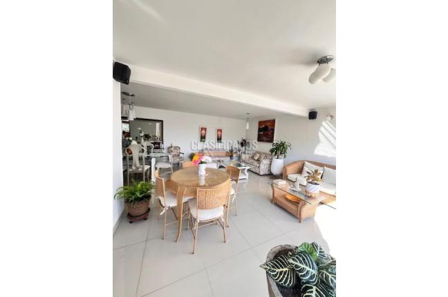 Apartamentos, Venta en La Flora