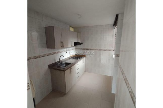 Apartamentos, Alquiler, Primero de Mayo - $1.500.000