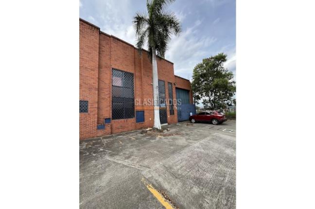 Locales y Bodegas, Venta en Yumbo