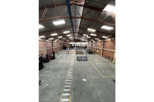 Locales y Bodegas, Venta, Yumbo - $2.500.000.000