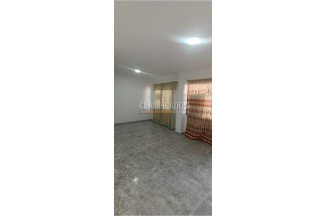Casas, Venta en El Jardín