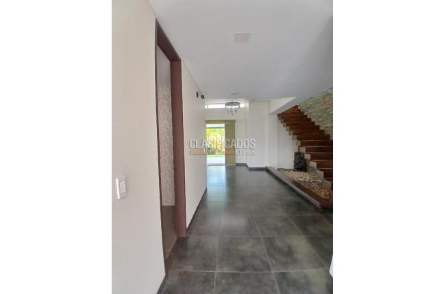 Casas, Alquiler en Pereira