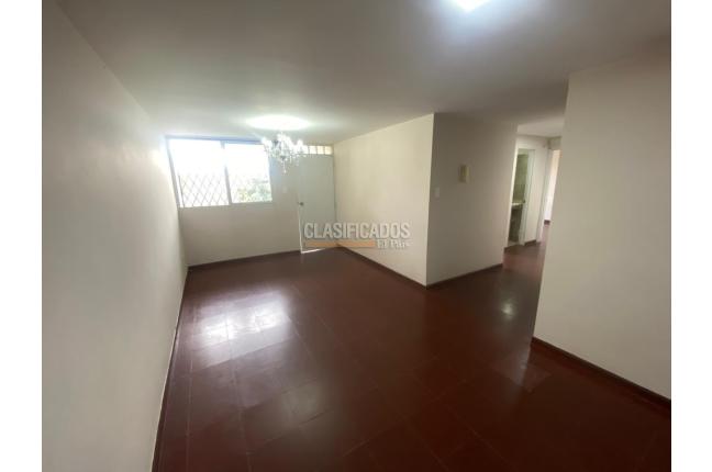 Apartamentos, Alquiler, Colseguros - $1.350.000