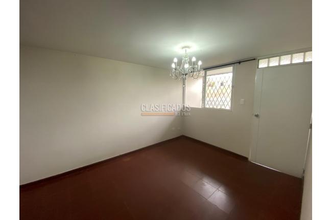 Apartamentos, Alquiler, Colseguros - $1.350.000