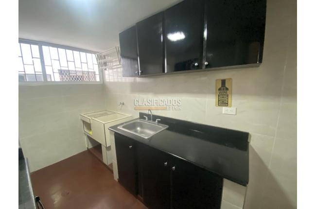 Apartamentos, Alquiler, Colseguros - $1.350.000
