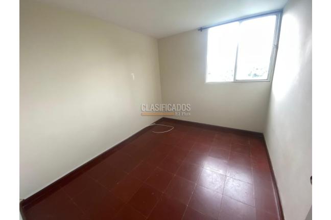 Apartamentos, Alquiler, Colseguros - $1.350.000