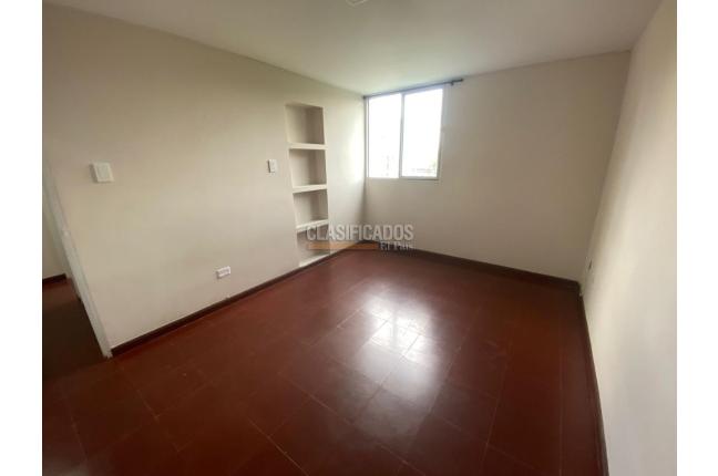 Apartamentos, Alquiler, Colseguros - $1.350.000