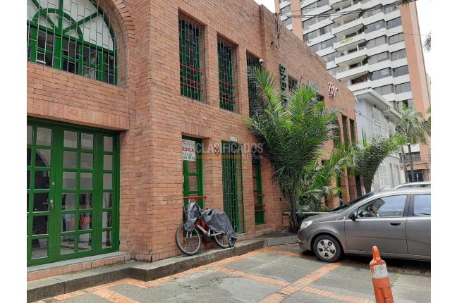 Oficinas y Consultorios, Venta en Versalles