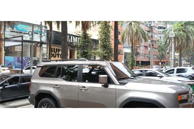 Oficinas y Consultorios, Venta, Versalles - $2.500.000.000