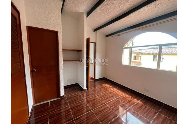 Casas, Alquiler, La Calera - $1.700.000