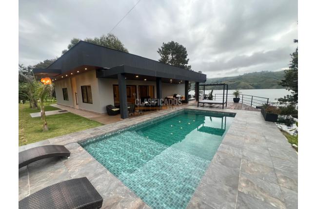 Fincas y Casas Campestres, Venta en Calima (Darién)