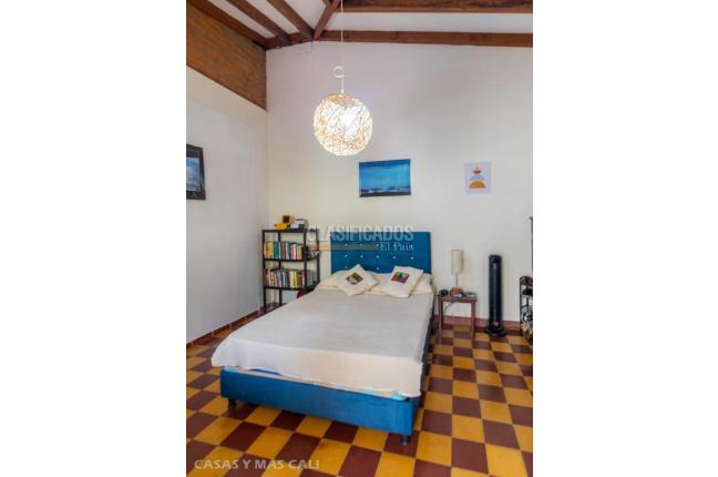 Casas, Venta, Miraflores - $880.000.000