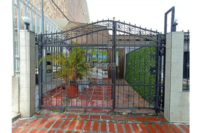 Apartaestudios, Alquiler en Santa Anita