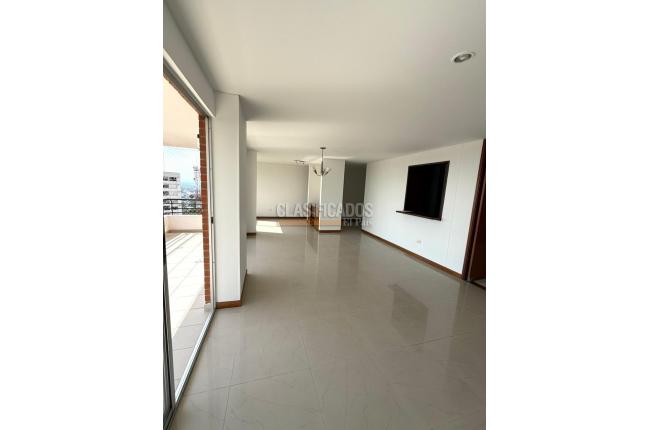 Apartamentos, Alquiler, Cristales - $4.500.000