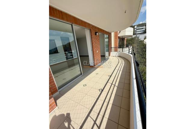 Apartamentos, Alquiler, Cristales - $4.500.000