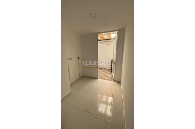 Apartamentos, Alquiler, Candelaria - $750.000