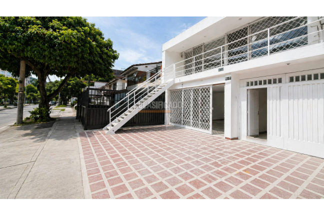 Casas, Alquiler en Pampalinda