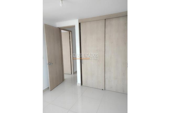 Casas, Alquiler, Ciudad Country - $2.700.000