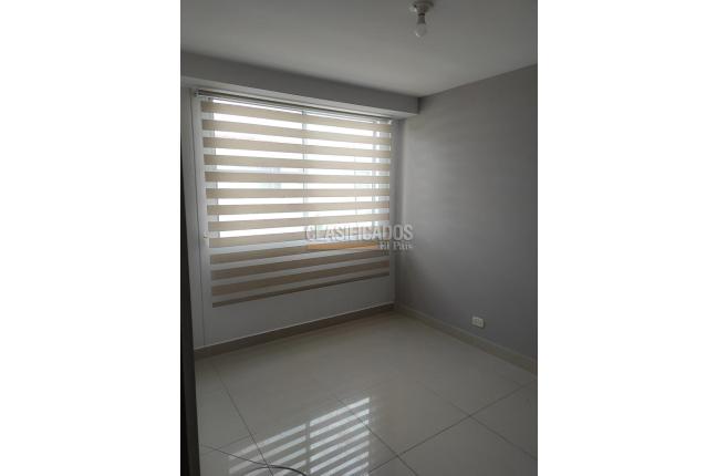 Casas, Alquiler, Ciudad Country - $2.700.000