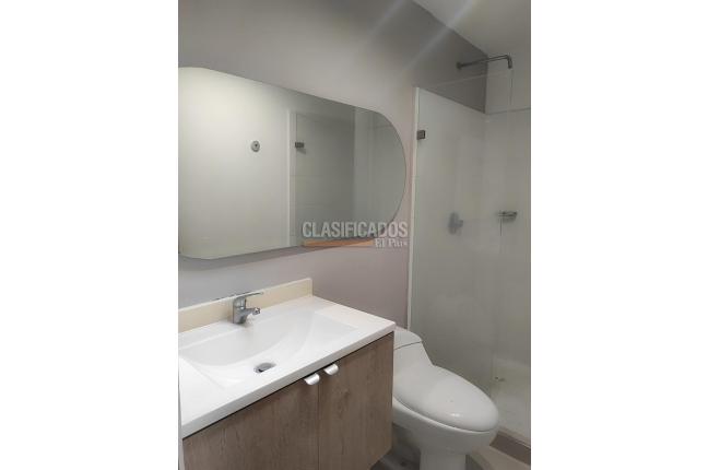 Casas, Alquiler, Ciudad Country - $2.700.000