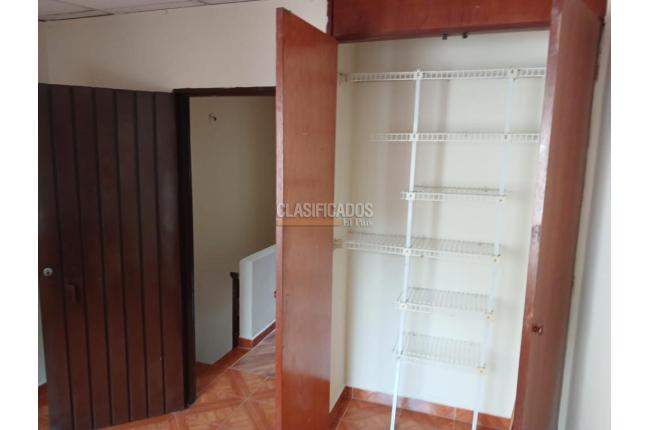 Casas, Alquiler, Palmeras del Norte - $1.200.000