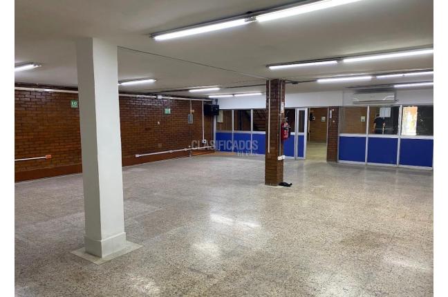 Locales y Bodegas, Alquiler, Obrero - $6.900.000