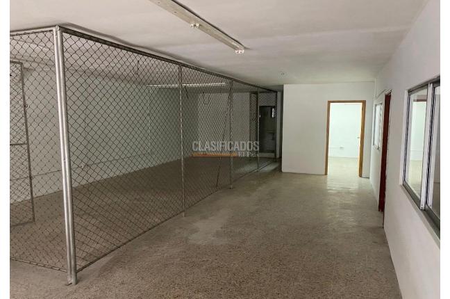 Locales y Bodegas, Alquiler, Obrero - $6.900.000