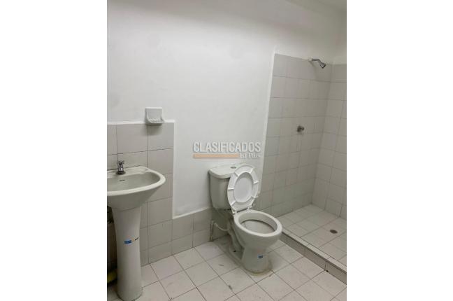Locales y Bodegas, Alquiler, Obrero - $6.900.000