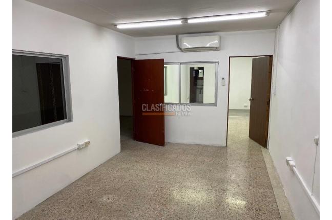 Locales y Bodegas, Alquiler, Obrero - $6.900.000